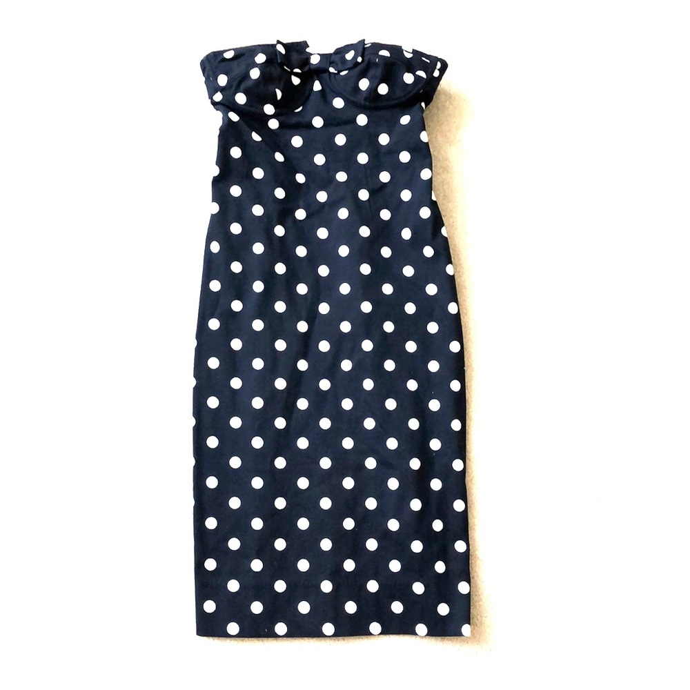 Body by Victoria strapless dress